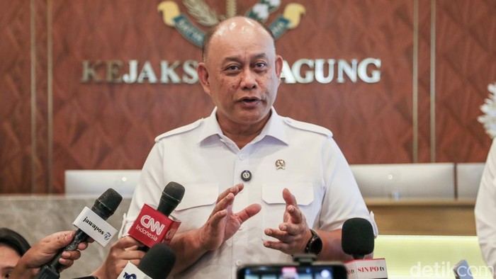 Prabowo Disebut Lakukan Evaluasi Selama 1,5 Tahun Sebelum Ganti Pimpinan BGN