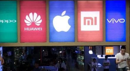 Huawei dan Xiaomi Panaskan Persaingan Smartphone Lipat, Apple Bersiap Masuk Pasar